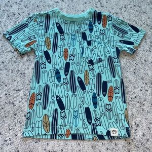 Free Planet Surfboard Print Tee in Mint
